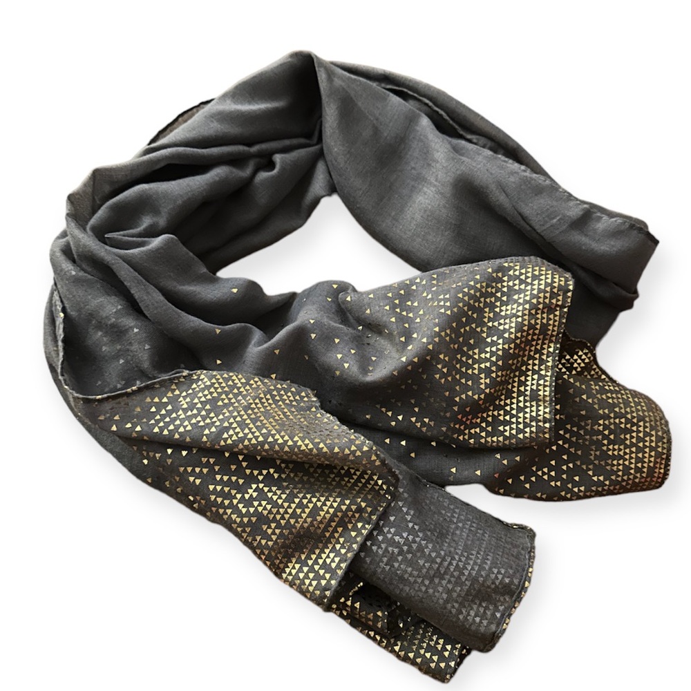 BINDYA New York Womens Scarf